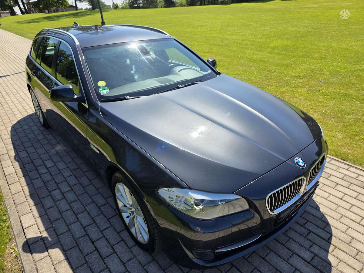 BMW 520, 2.0 l., universalas