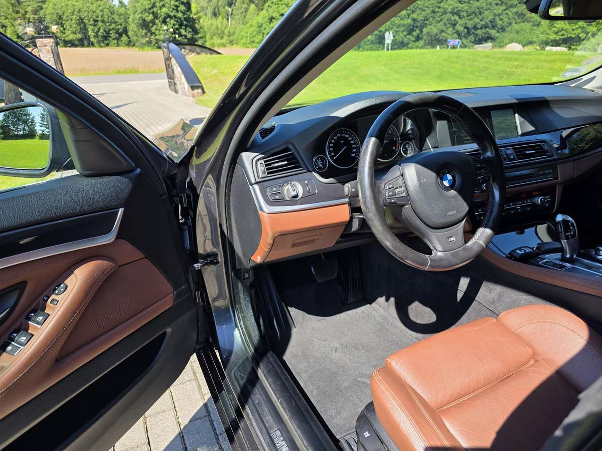 BMW 520, 2.0 l., wagon