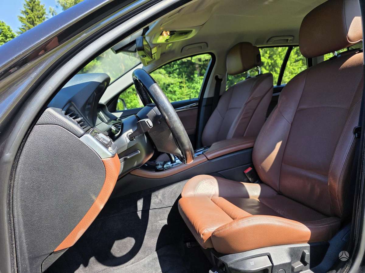 BMW 520, 2.0 l., universalas