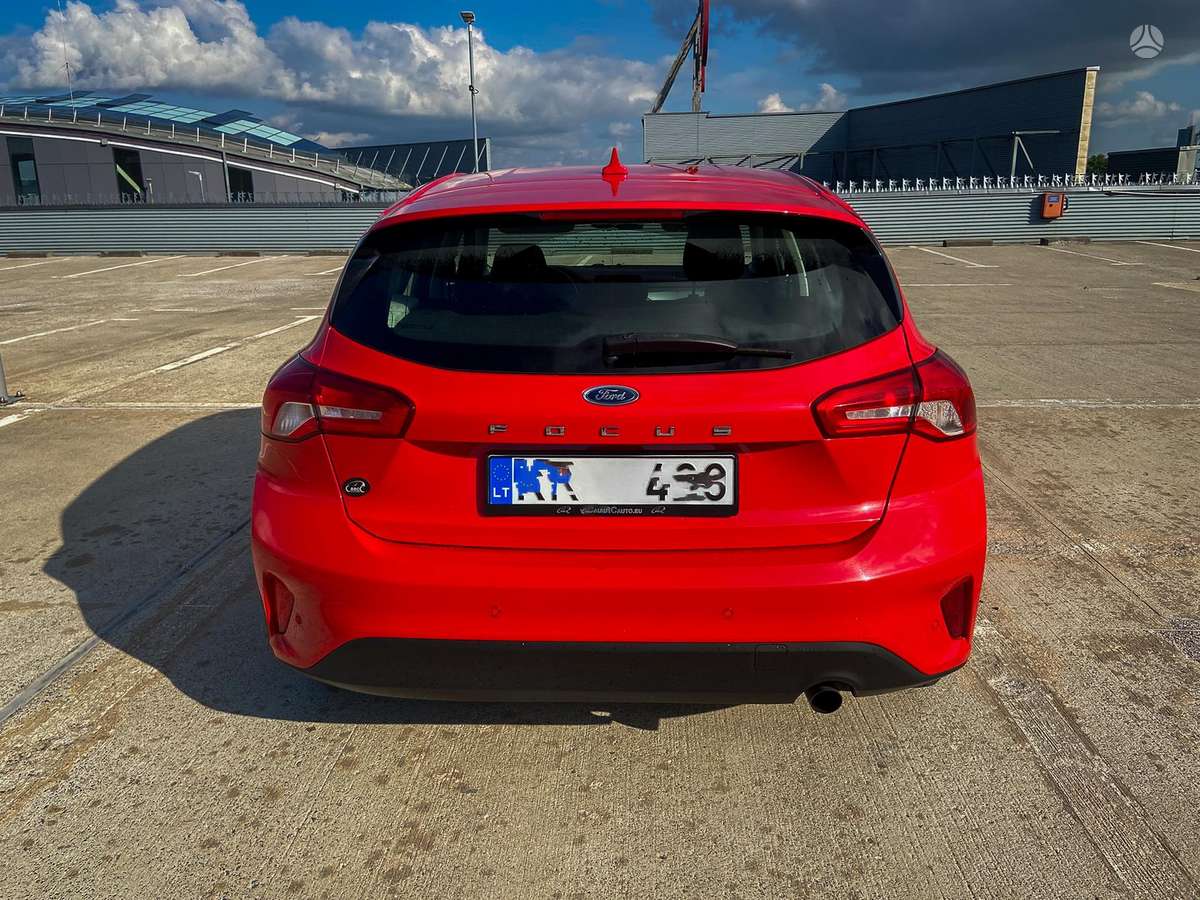 Ford Focus, 1.0 l., Хэтчбек