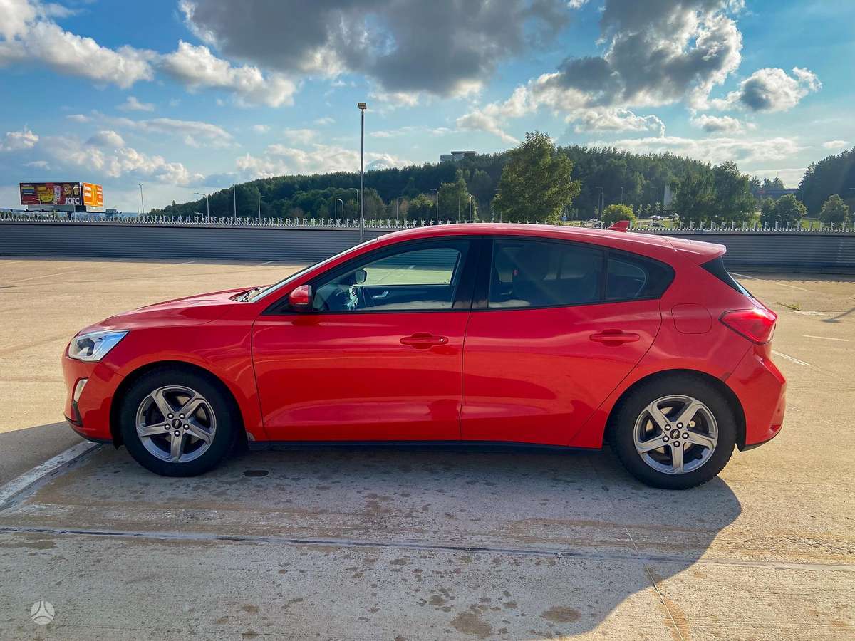 Ford Focus, 1.0 l., Хэтчбек