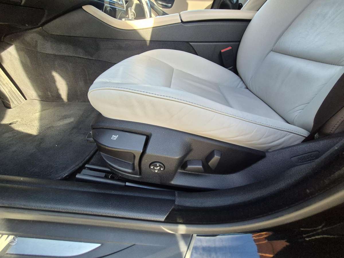 BMW 520, Универсал