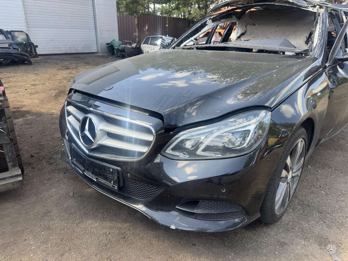 Mercedes-Benz E350