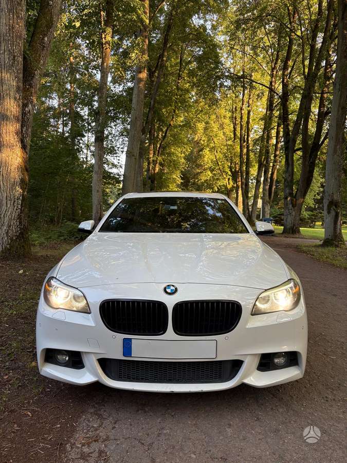 BMW 535, 3.0 l., Седан