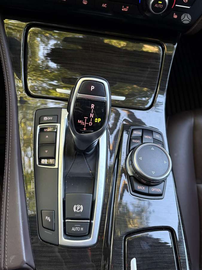 BMW 535, 3.0 l., Седан