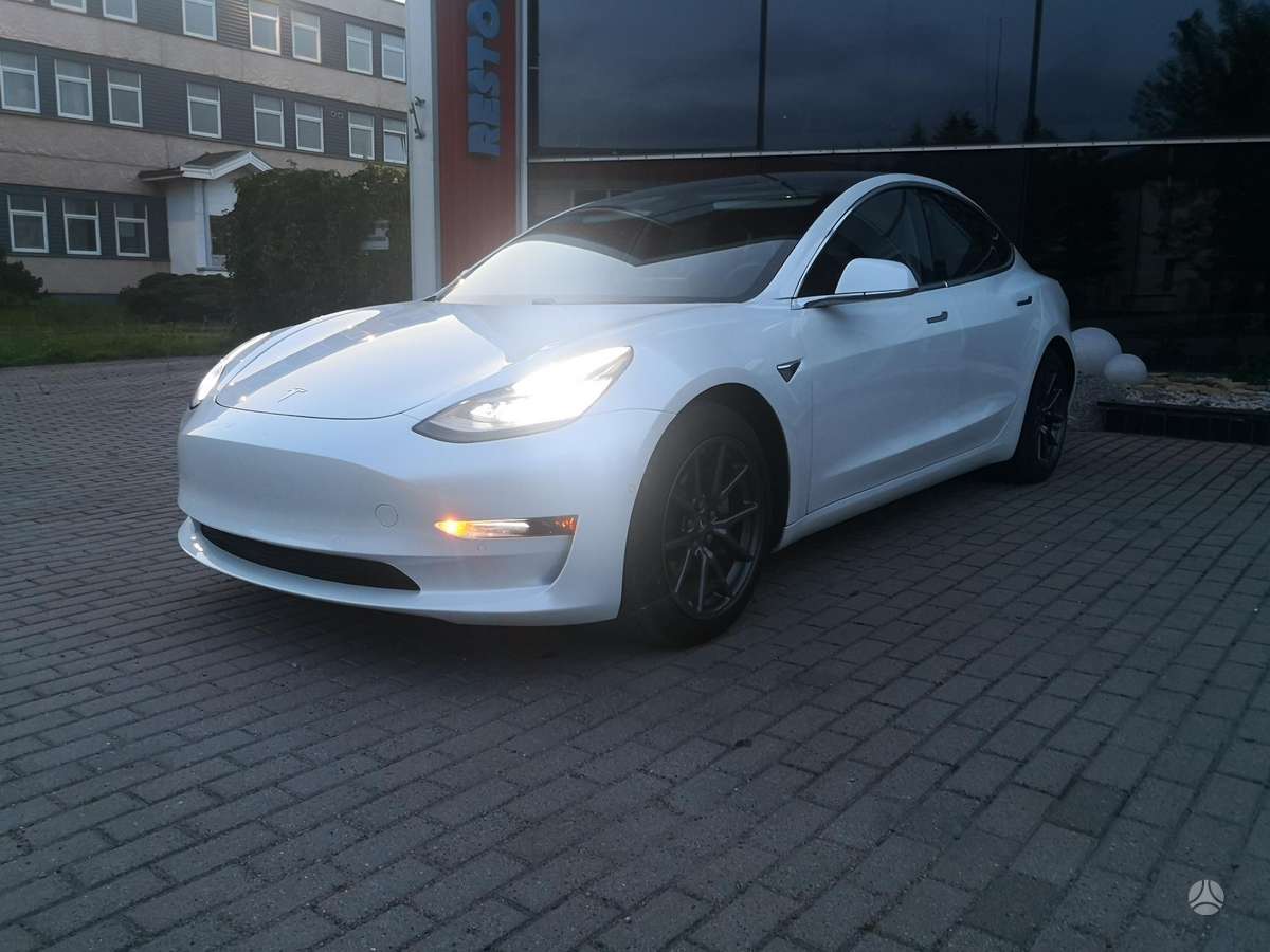 Tesla Model 3, 82 кВт·ч, Седан