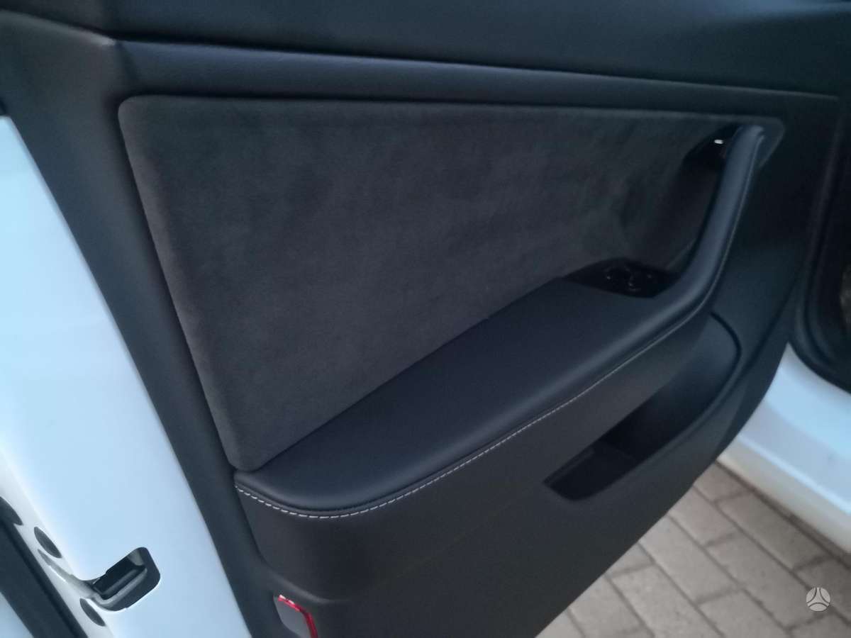 Tesla Model 3, 82 kWh, sedanas