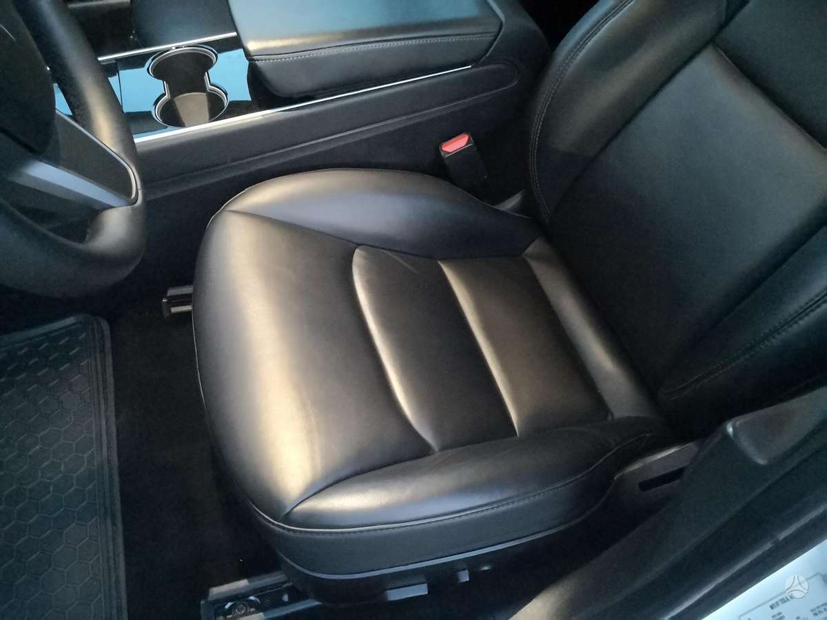 Tesla Model 3, 82 kWh, sedanas