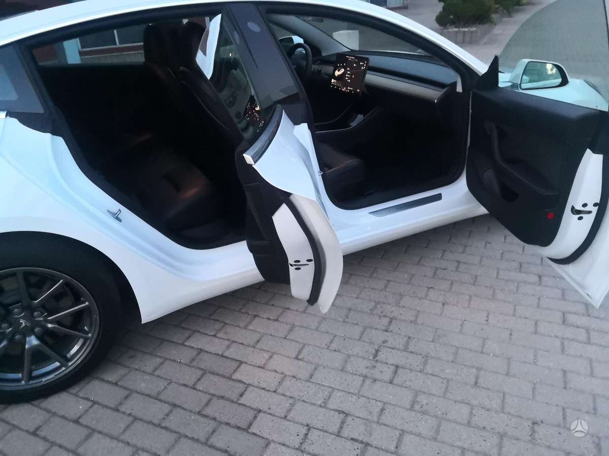 Tesla Model 3, 82 kWh, sedanas