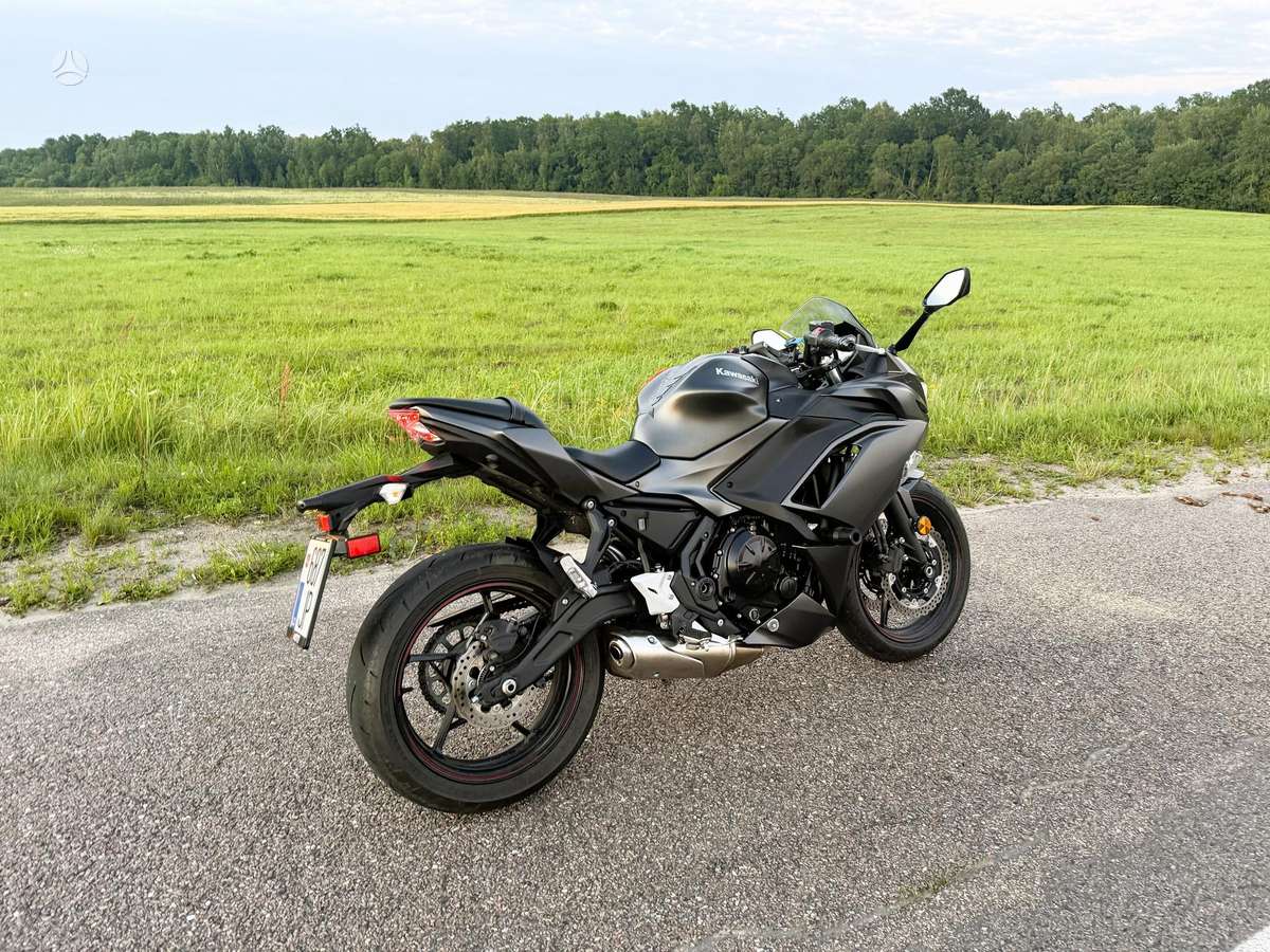Kawasaki EX 649cc, street / classic