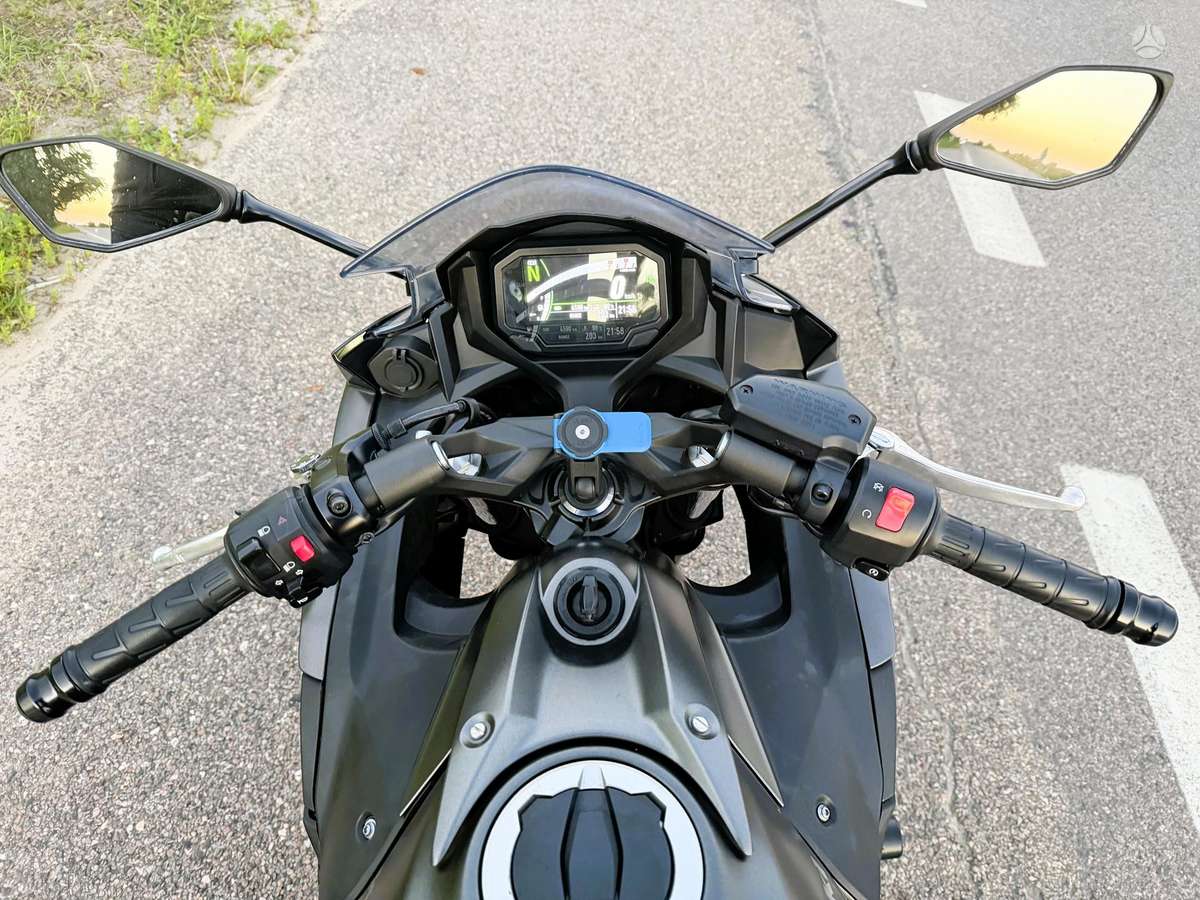 Kawasaki EX 649cc, street / classic