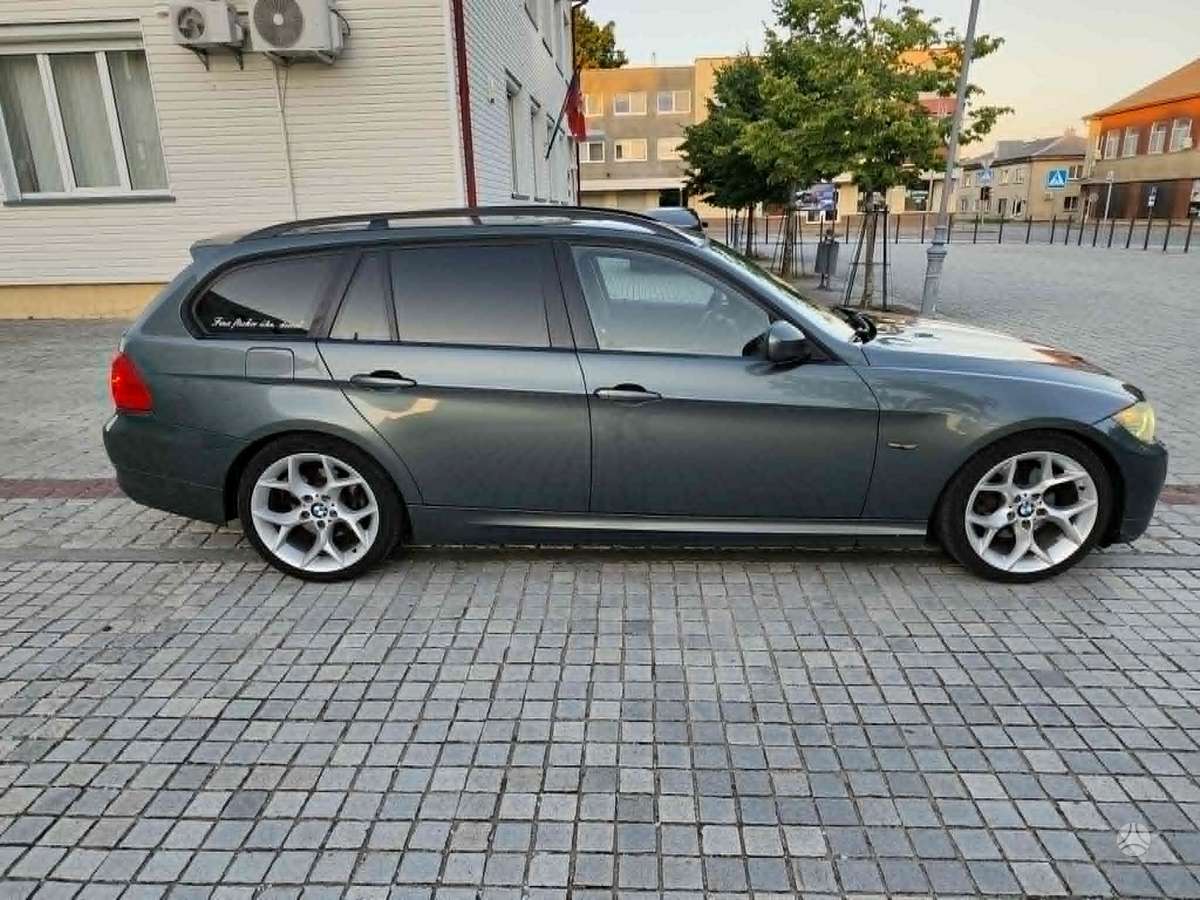 BMW 320, 2.0 l., Универсал
