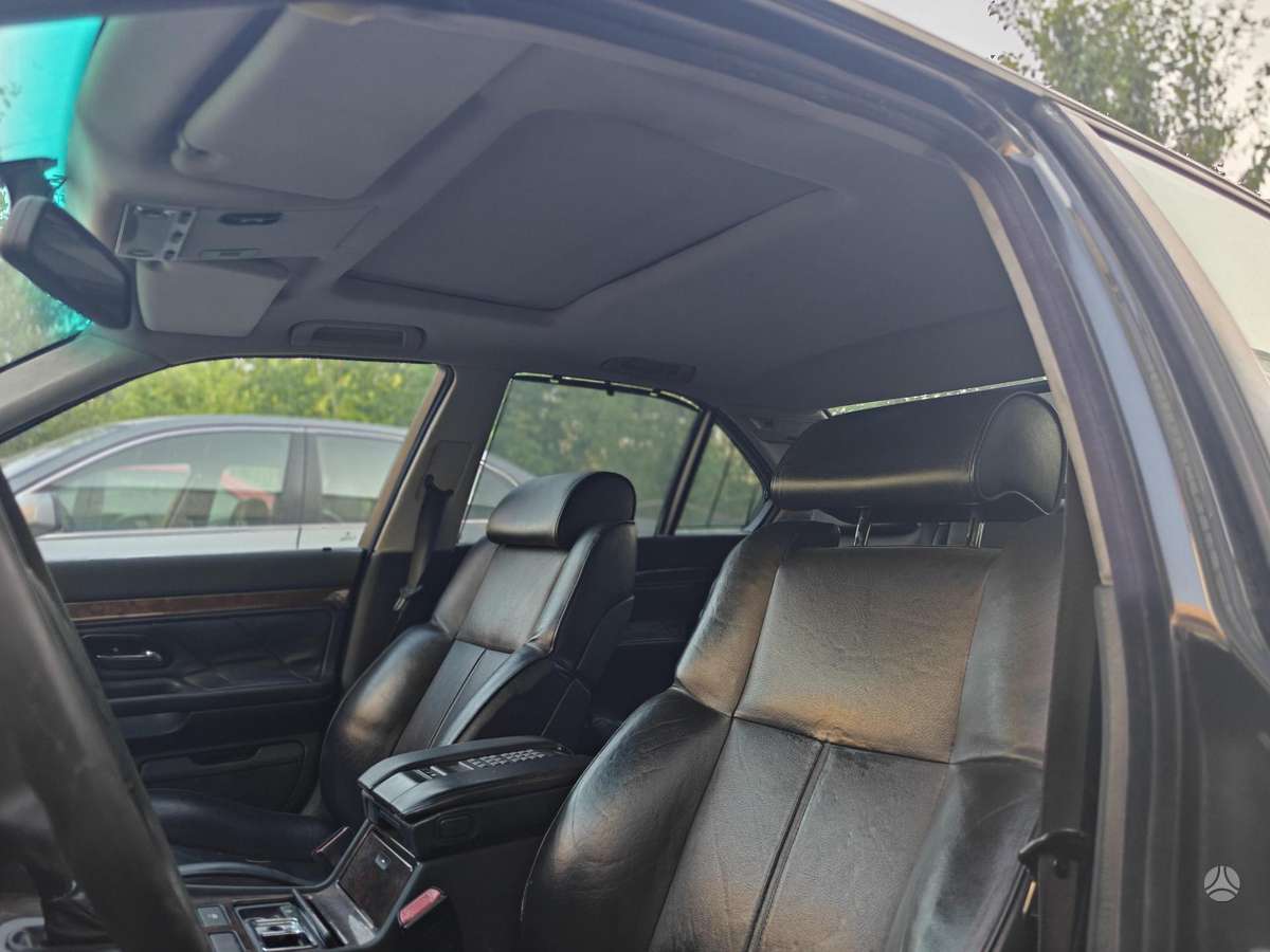 BMW 740, 4.0 l., Седан
