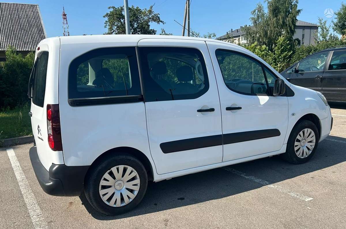 Citroen Berlingo, 1.2 l., Минивэн