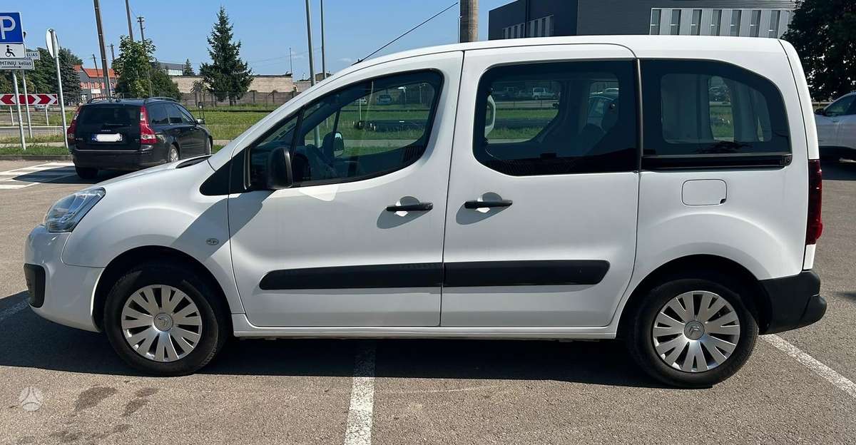 Citroen Berlingo, 1.2 l., mpv / minivan