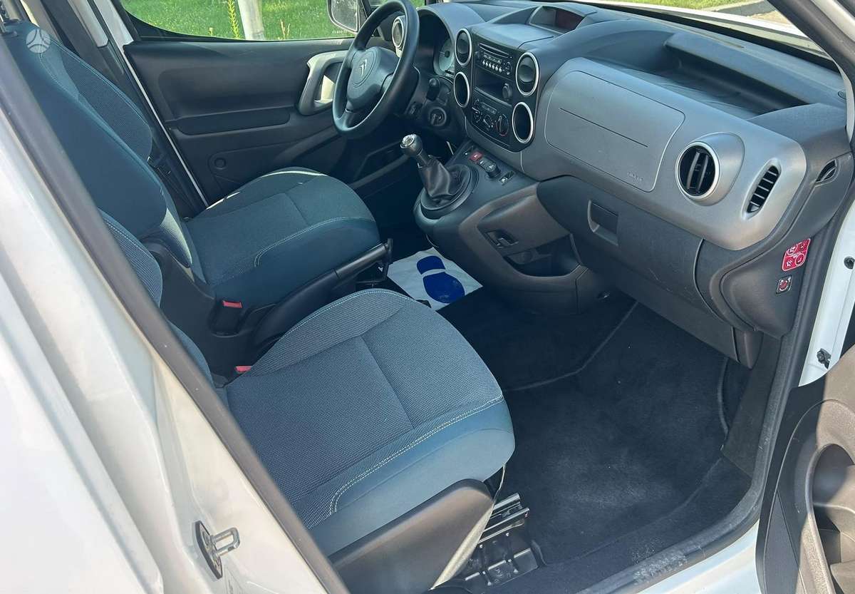 Citroen Berlingo, 1.2 l., mpv / minivan