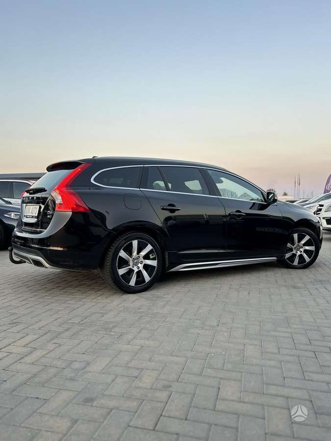 Volvo V60, 2.4 l., Универсал