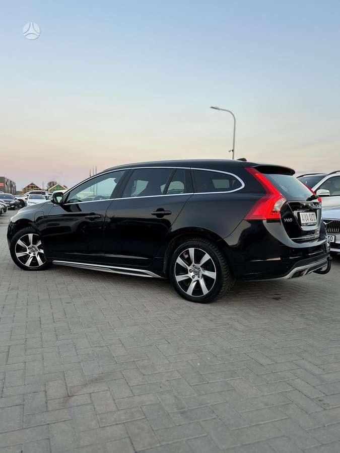 Volvo V60, 2.4 l., Универсал
