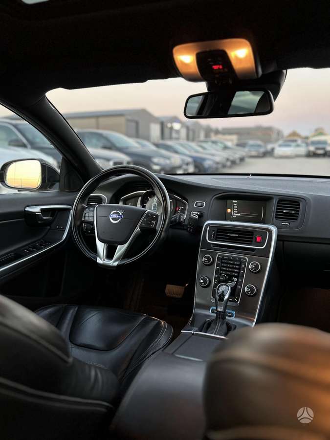 Volvo V60, 2.4 l., Универсал