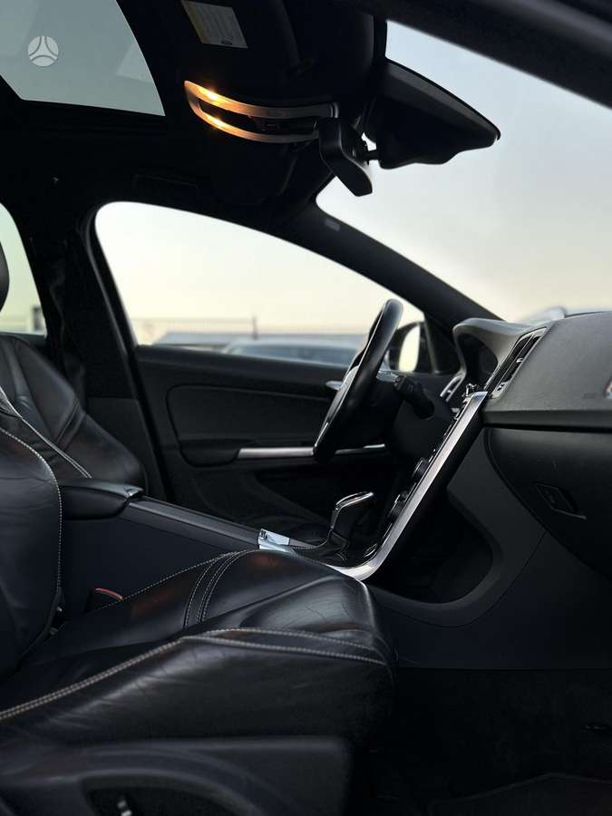 Volvo V60, 2.4 l., Универсал