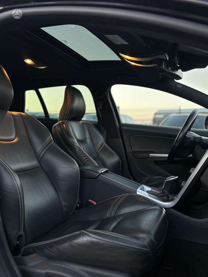 Volvo V60, 2.4 l., Универсал