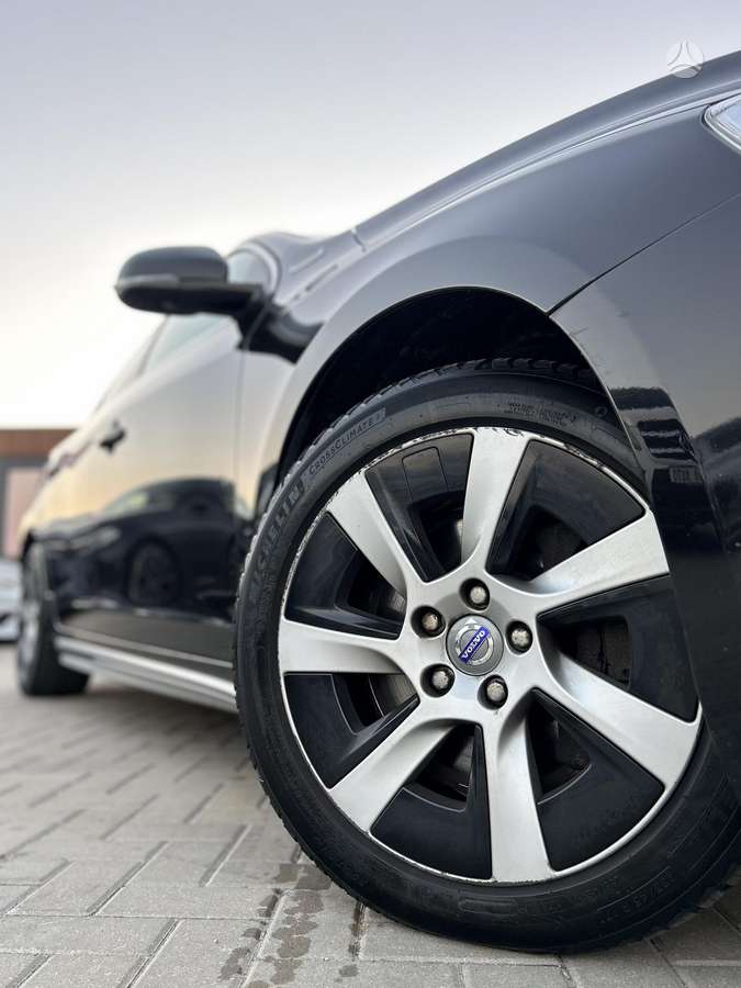 Volvo V60, 2.4 l., Универсал