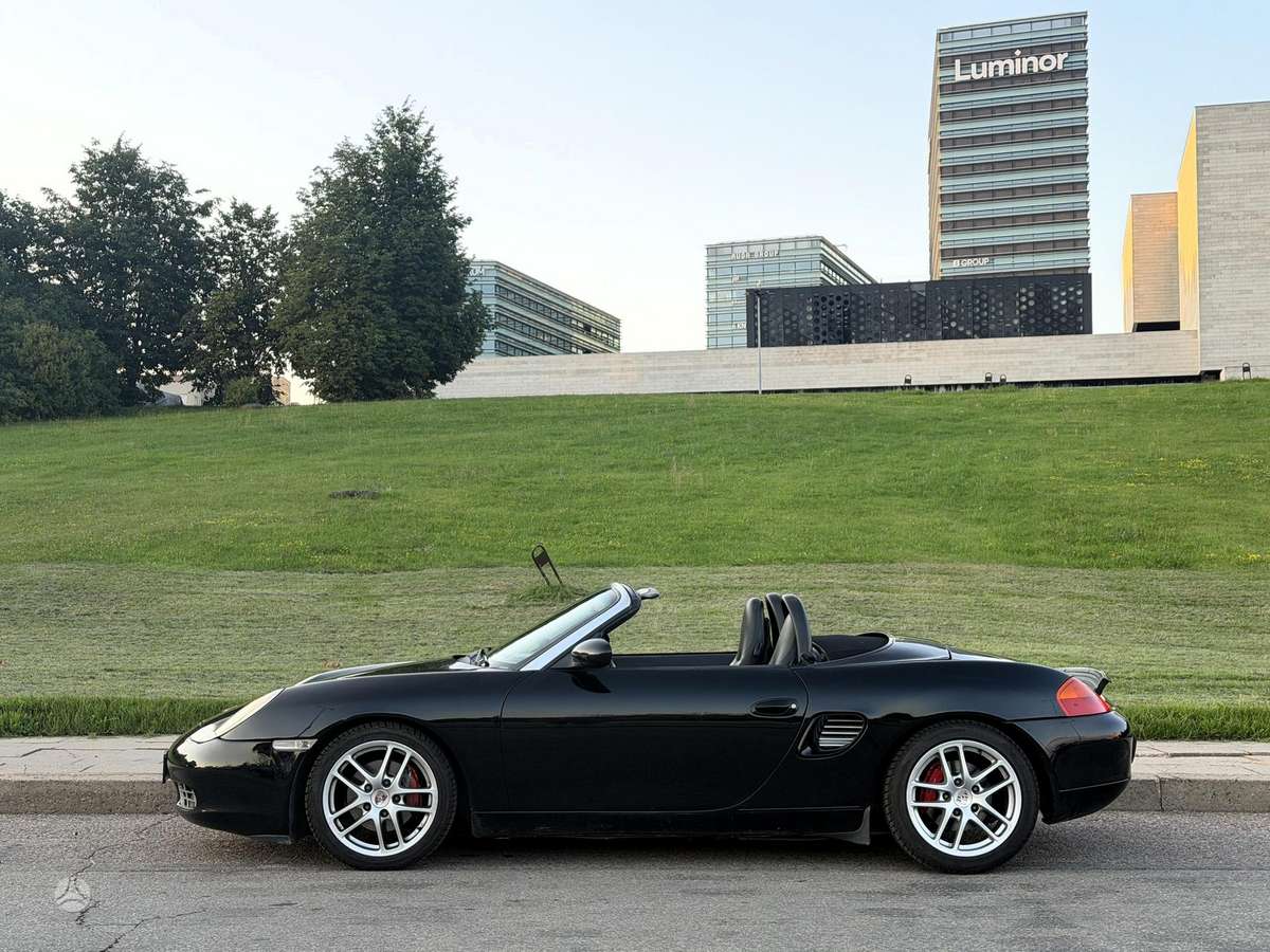 Porsche Boxster - 4