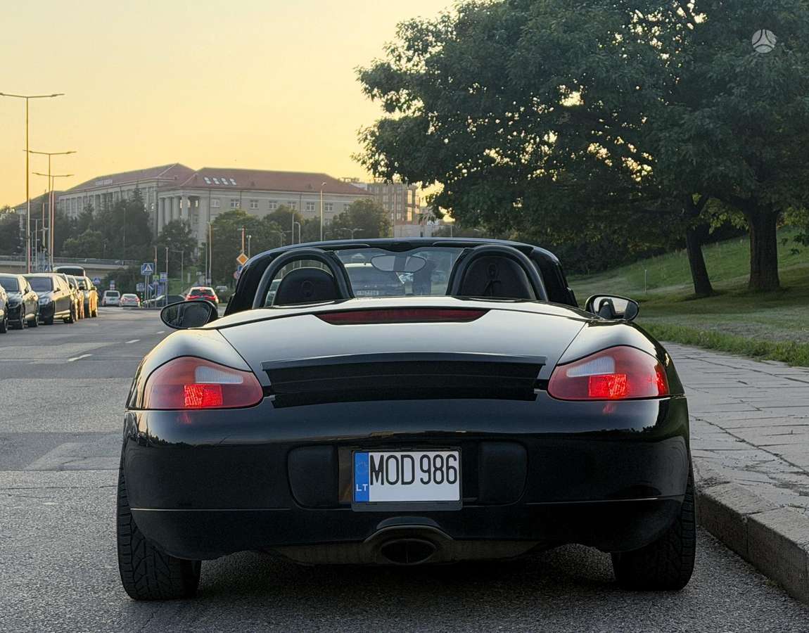 Porsche Boxster - 10
