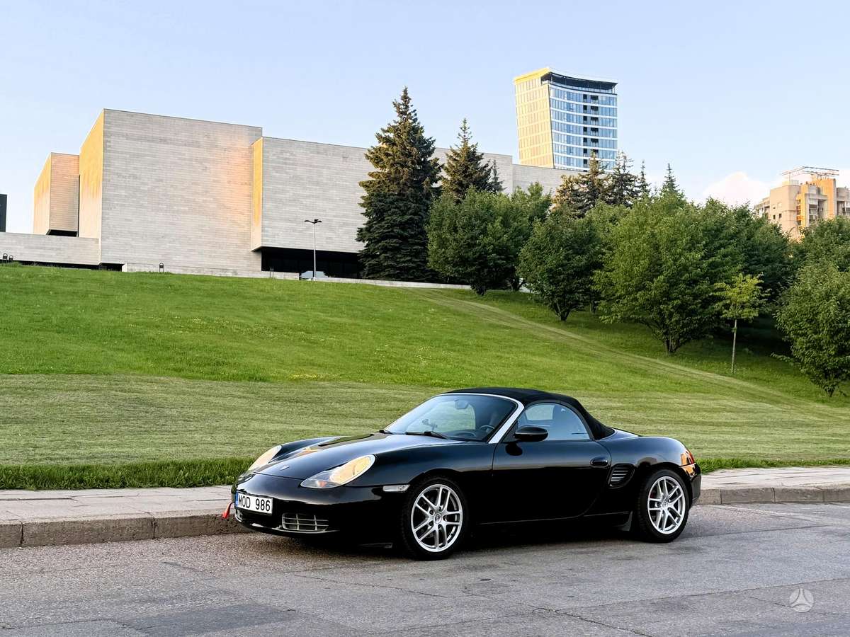 Porsche Boxster - 11