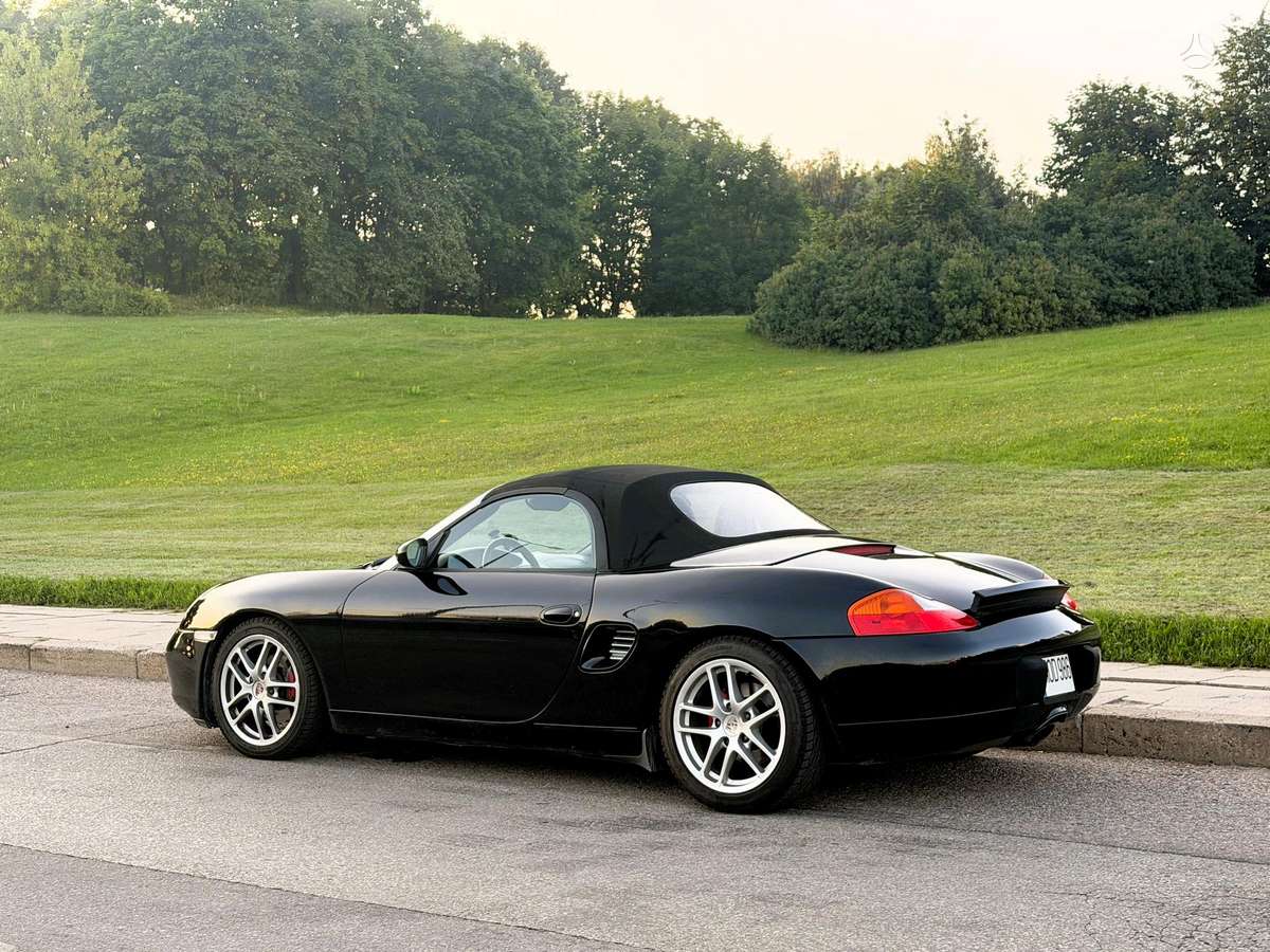 Porsche Boxster - 12