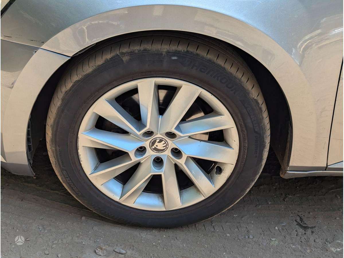Skoda Superb variklis