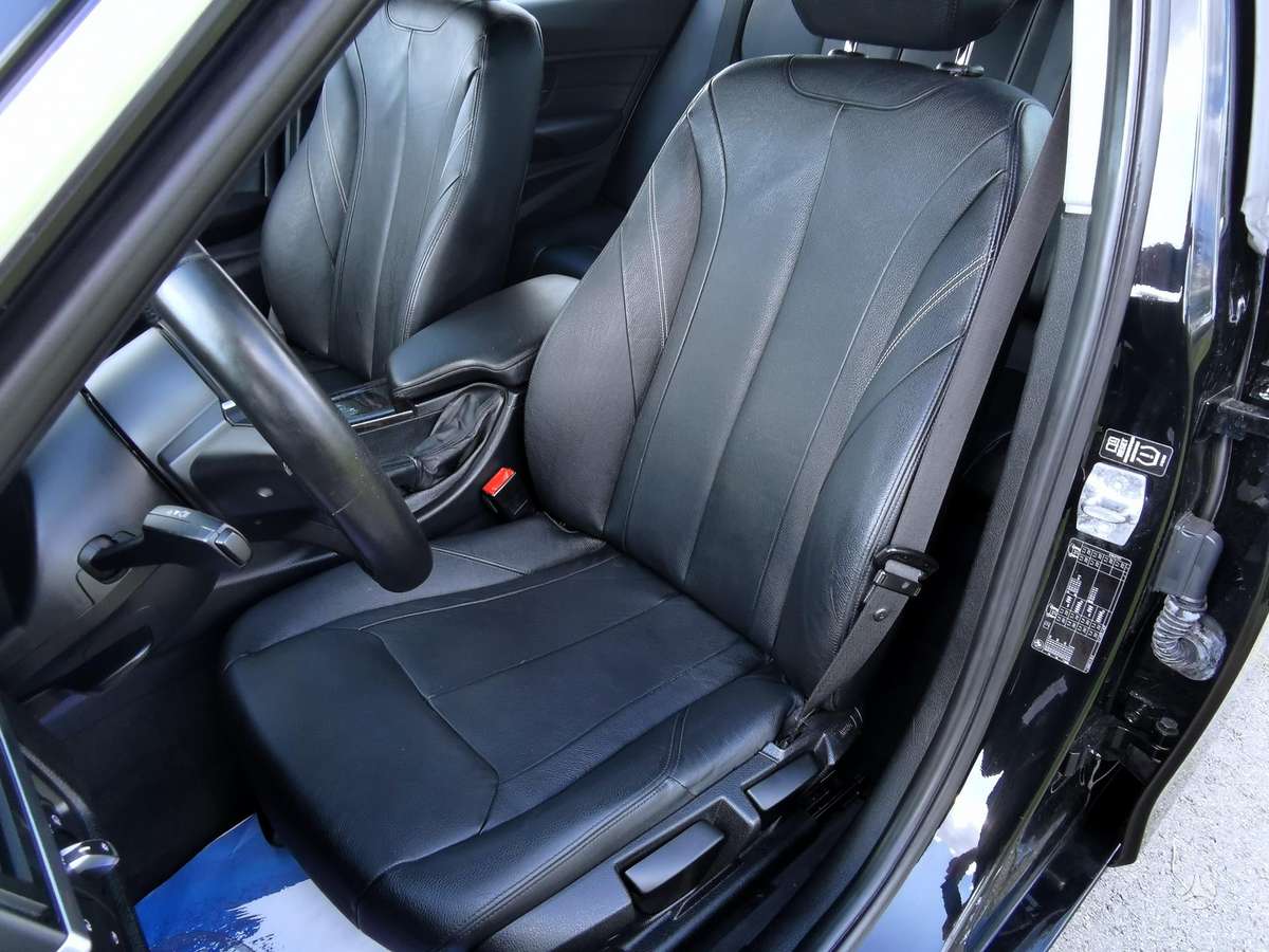 BMW 320, 2.0 l., Универсал
