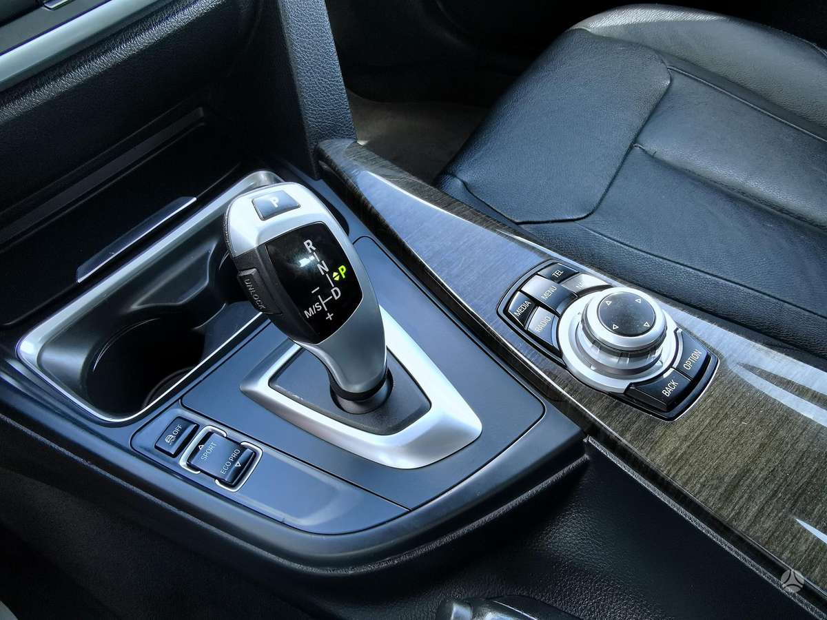 BMW 320, 2.0 l., Универсал