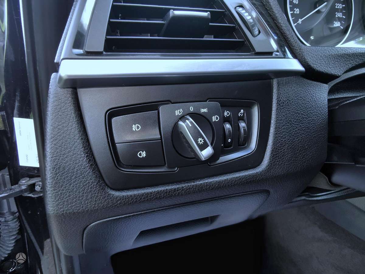 BMW 320, 2.0 l., wagon