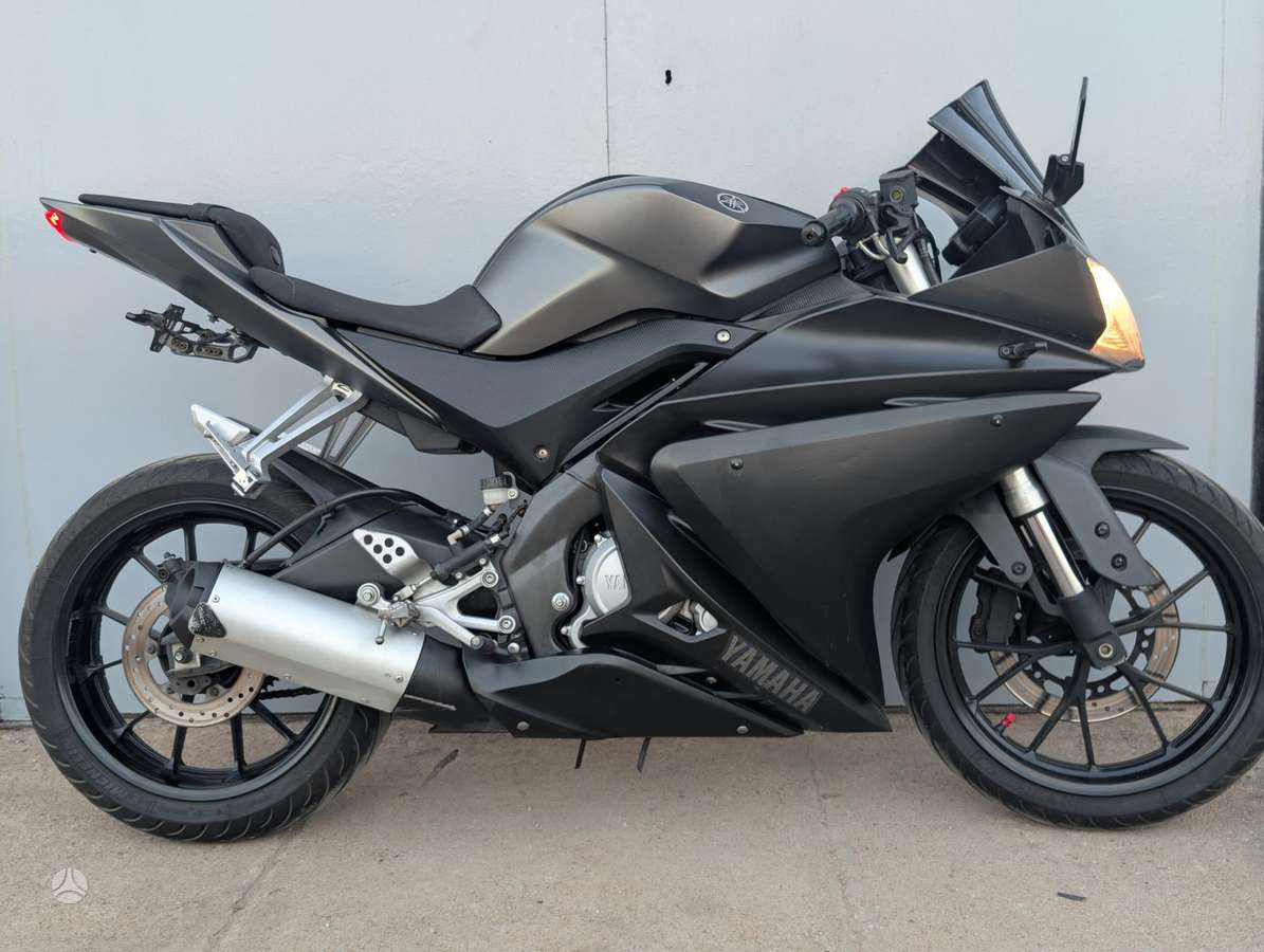 Yamaha YZF 125cc, superbikes