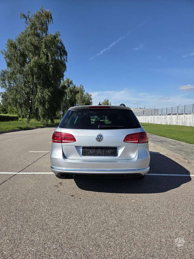 Volkswagen Passat, 2.0 l., Универсал