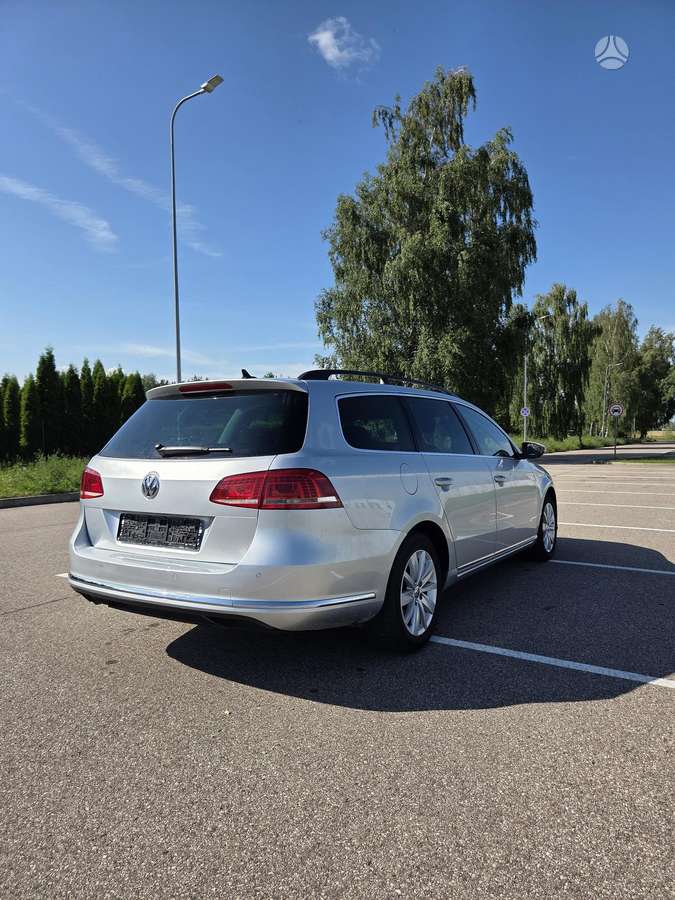 Volkswagen Passat - 5