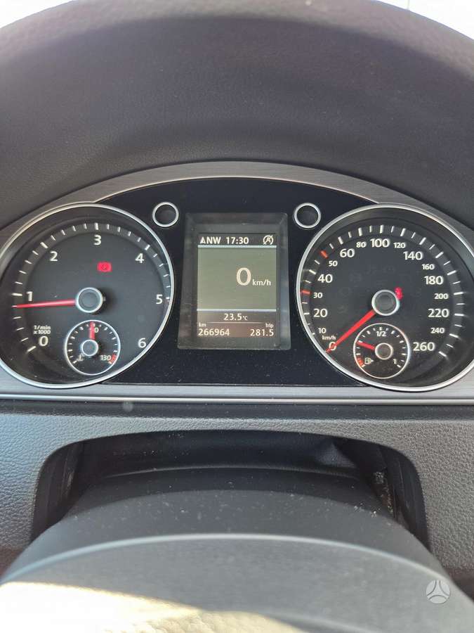 Volkswagen Passat, 2.0 l., Универсал