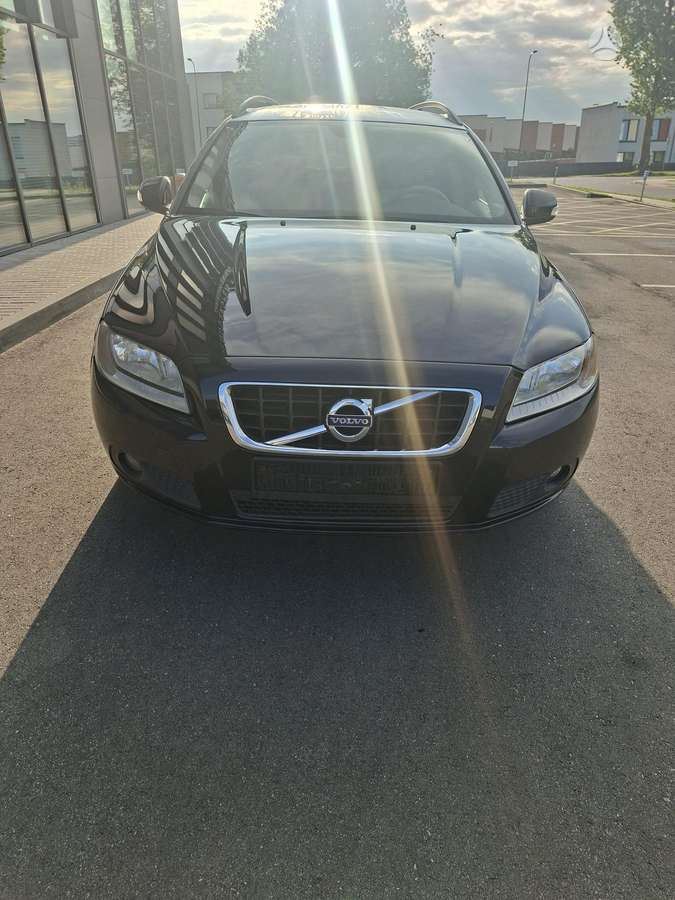 Volvo V70, 2.4 l., wagon