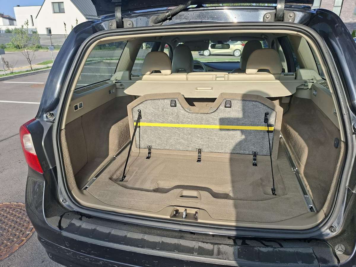 Volvo V70, 2.4 l., Универсал