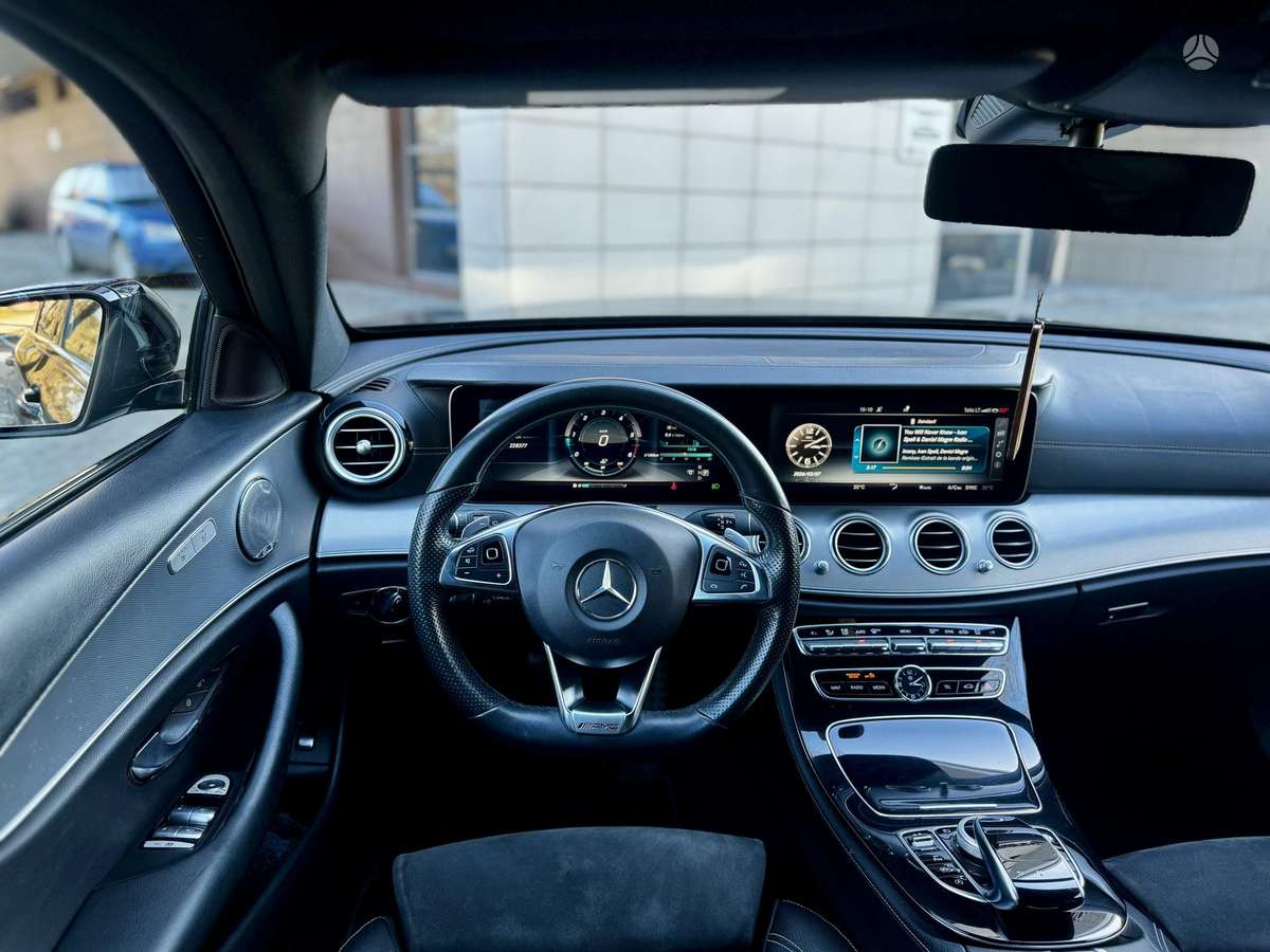 Mercedes-Benz E200, 2.0 l., wagon