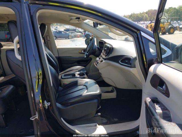 Chrysler Pacifica, 3.6 l., Минивэн