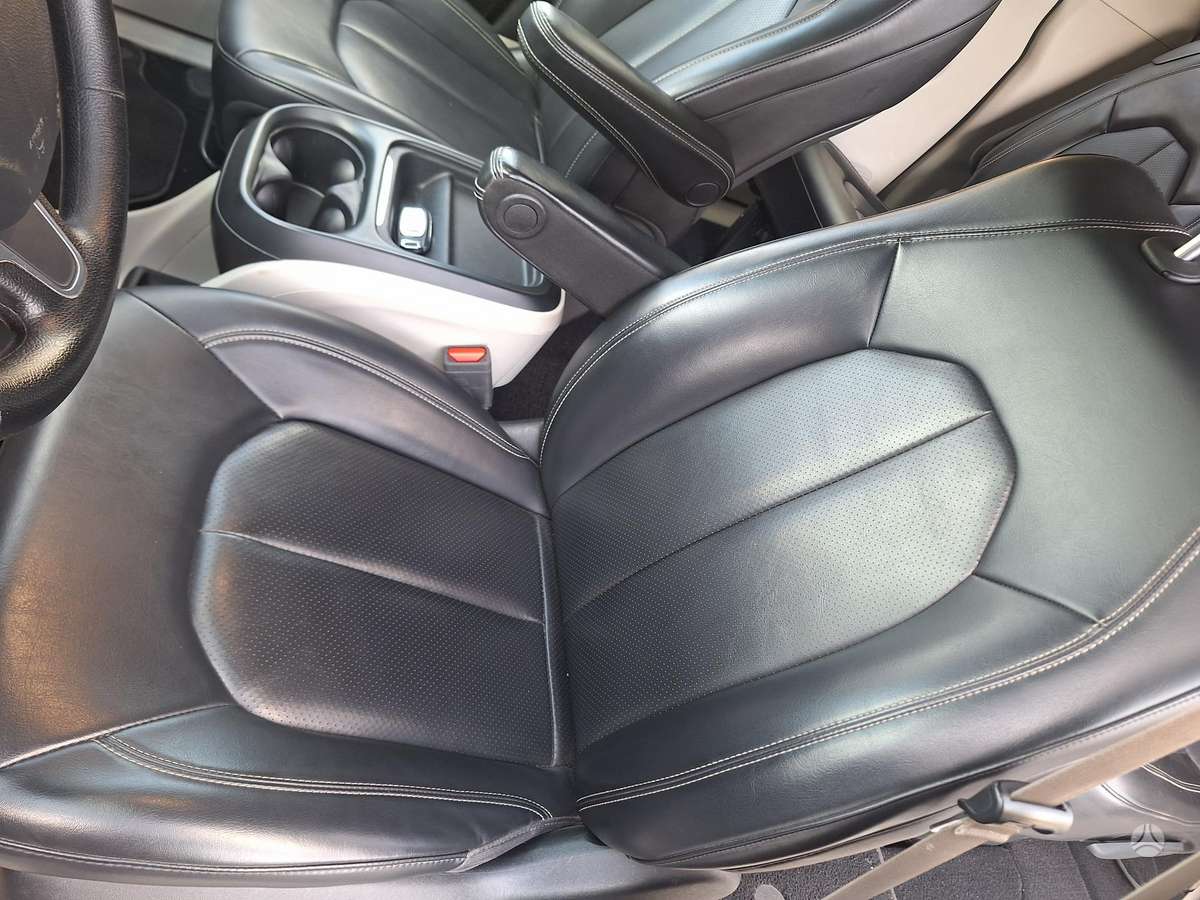 Chrysler Pacifica, 3.6 l., Минивэн