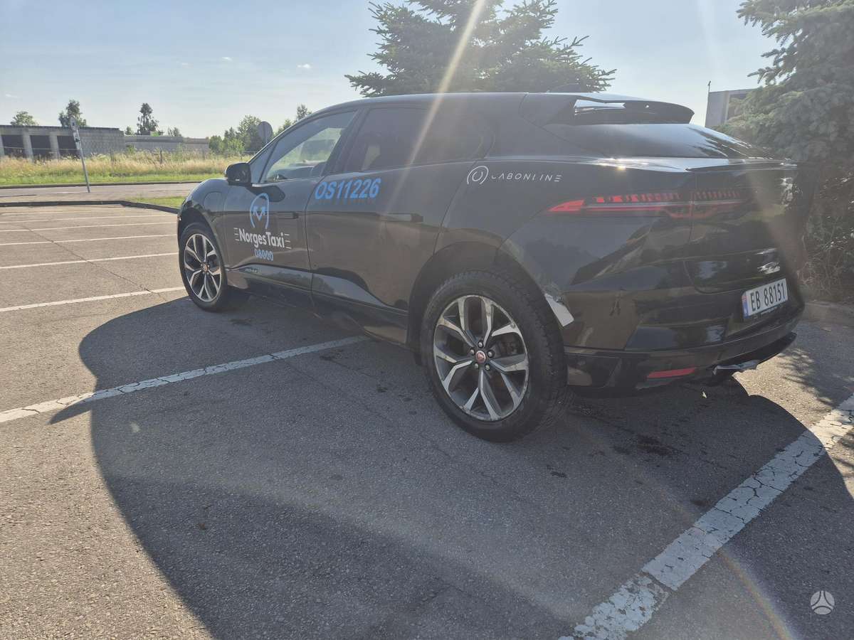 Jaguar I-Pace, Хэтчбек