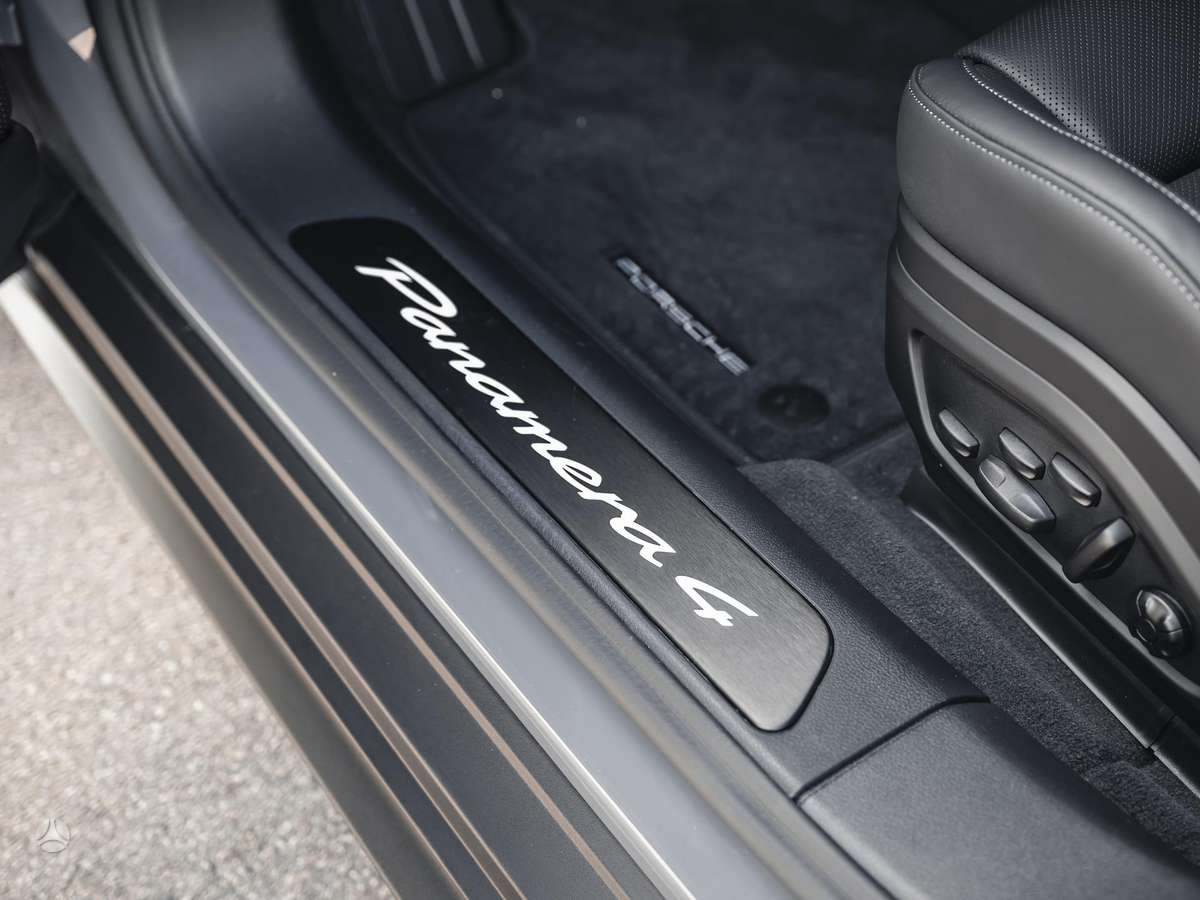 Porsche Panamera, 2.9 l., hatchback