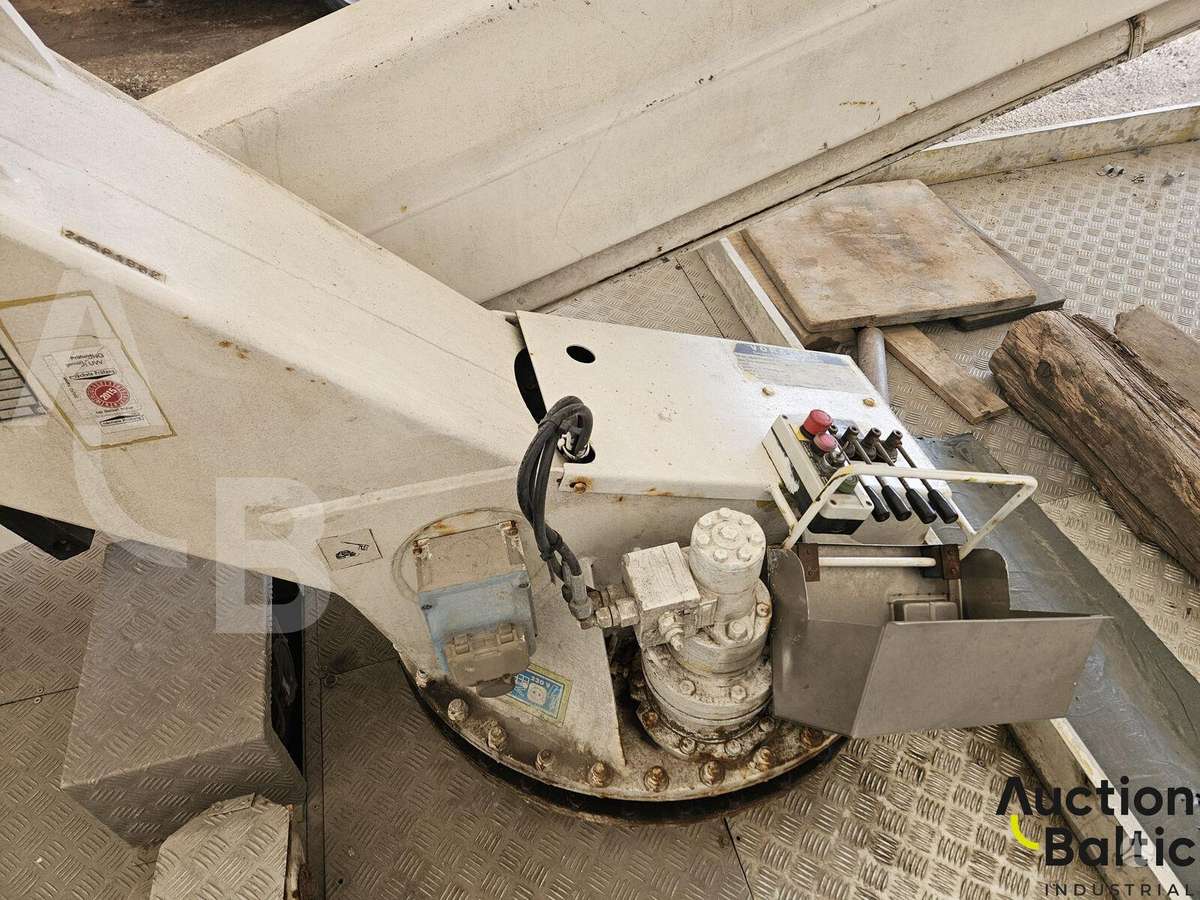 MAN L2000, automobiliniai bokšteliai