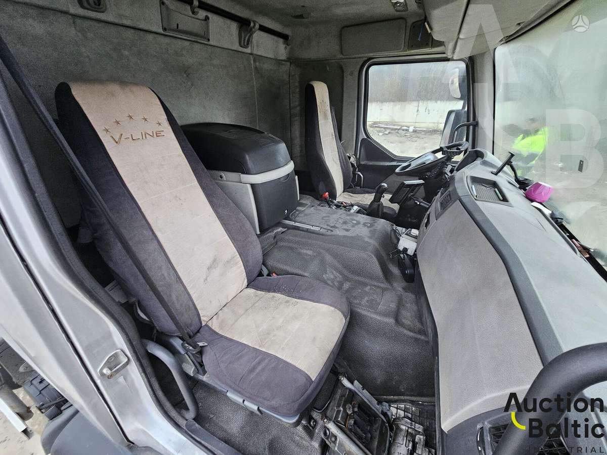 Volvo FE320, concrete mixer trucks