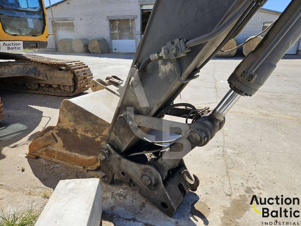 Volvo EC 210 LC, экскаваторы