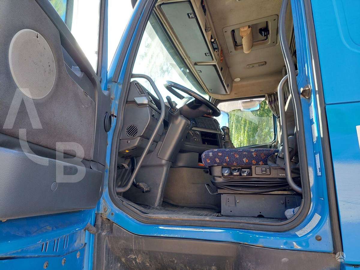 Volvo FH12, лесовозы