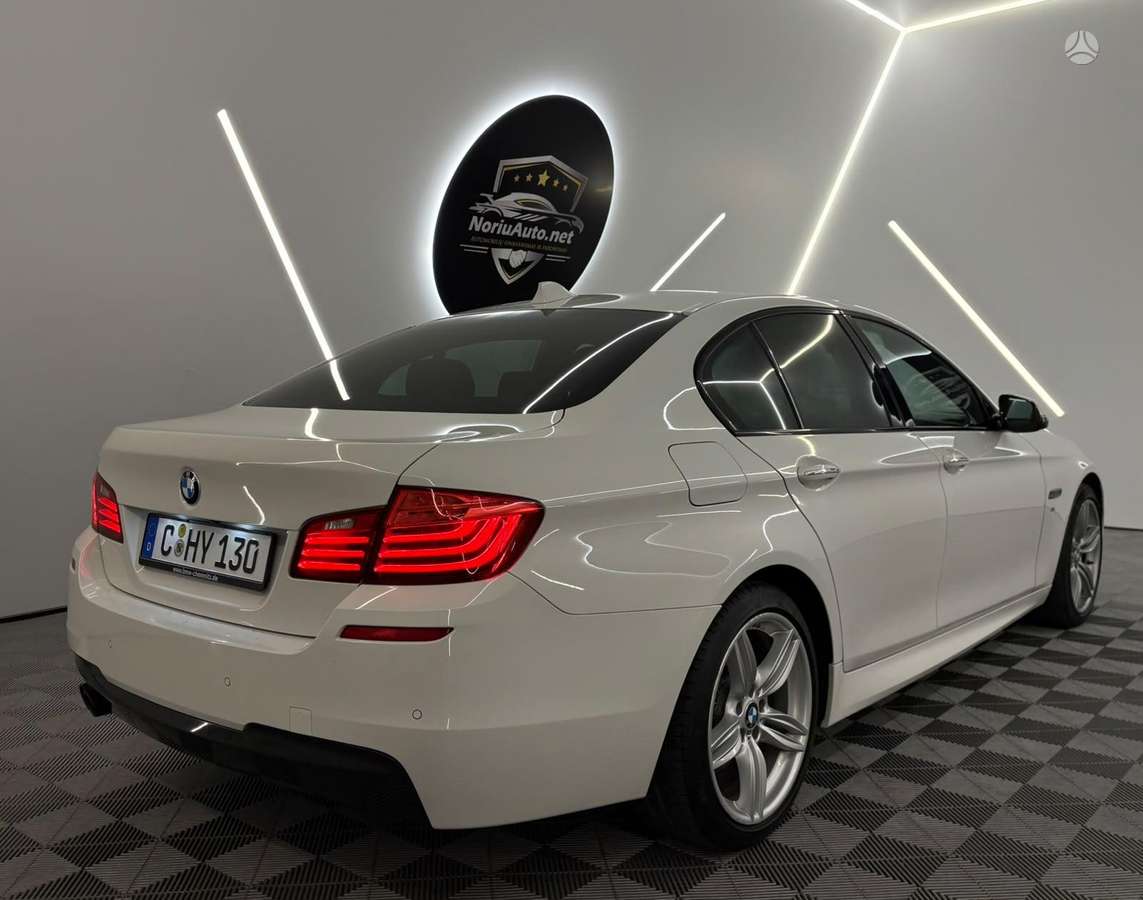 BMW 520, 2.0 l., sedanas